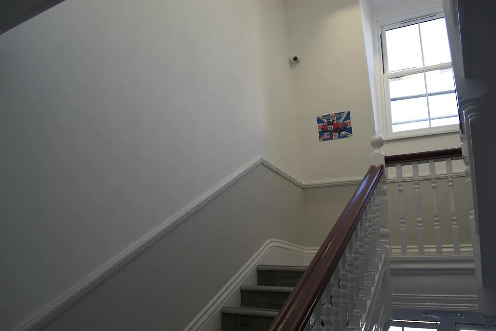 Brighton Beach Inn Hostel